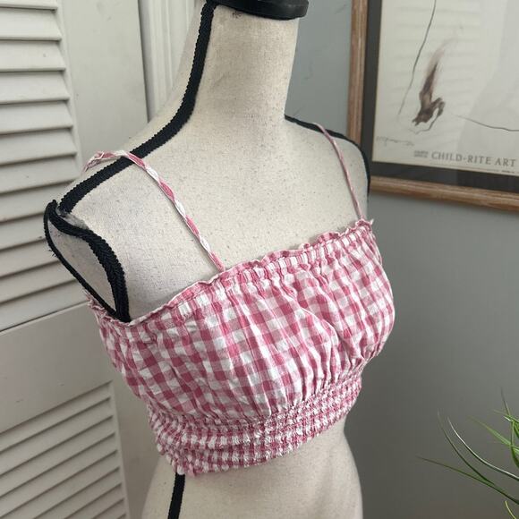 AMERICAN EAGLE Womens Top XS Red Gingham Plaid Cropped Smocked Summer Coquette - Picture 2 of 8